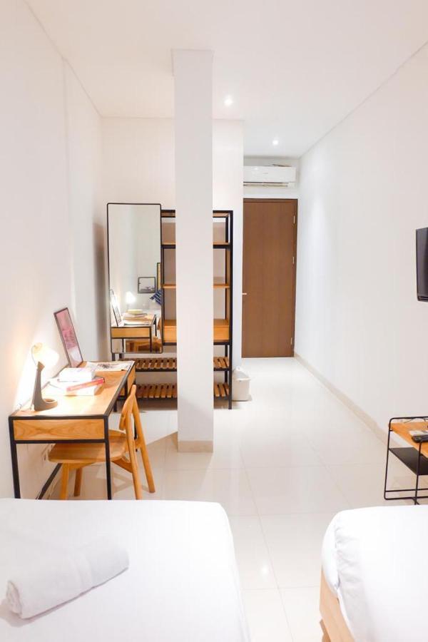 Tengah Tengah Yakarta Exterior foto
